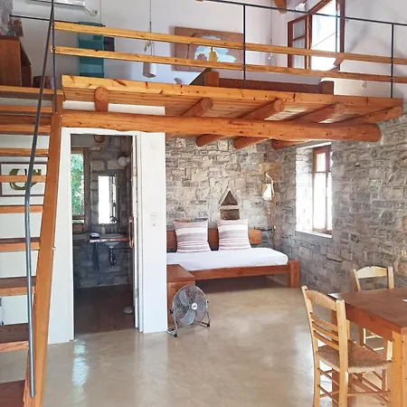 Kastraki Art * Kousounarion